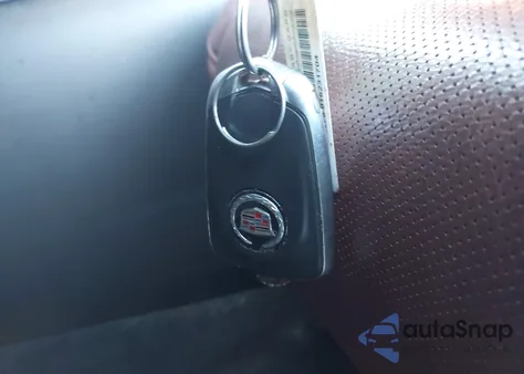 2018 Cadillac Escalade Luxury z USA, uszkodzony, nr VIN 1GYS4BKJ0JR124792